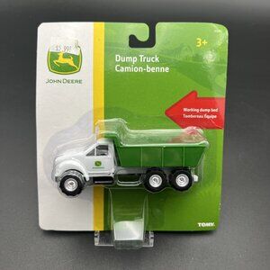 2018 Tomy John Deere Big Equipment 1:64  DUMP TRUCK